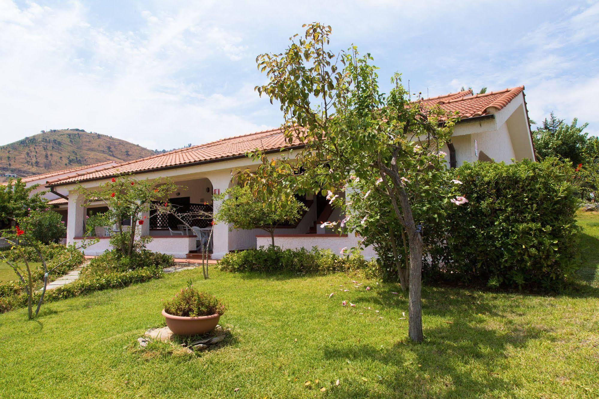 Cefalu Resort - Sporting Club 外观 照片