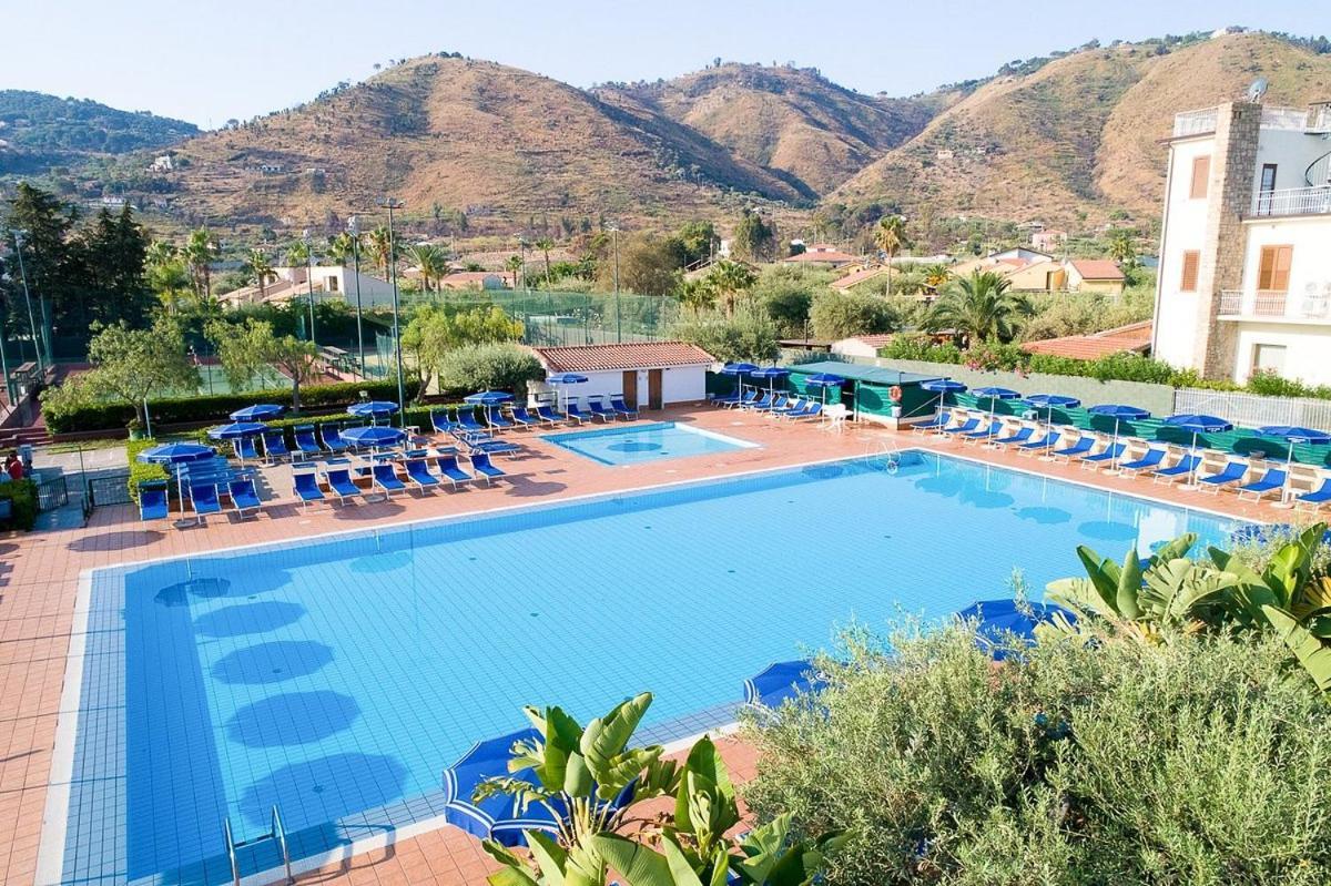 Cefalu Resort - Sporting Club 外观 照片