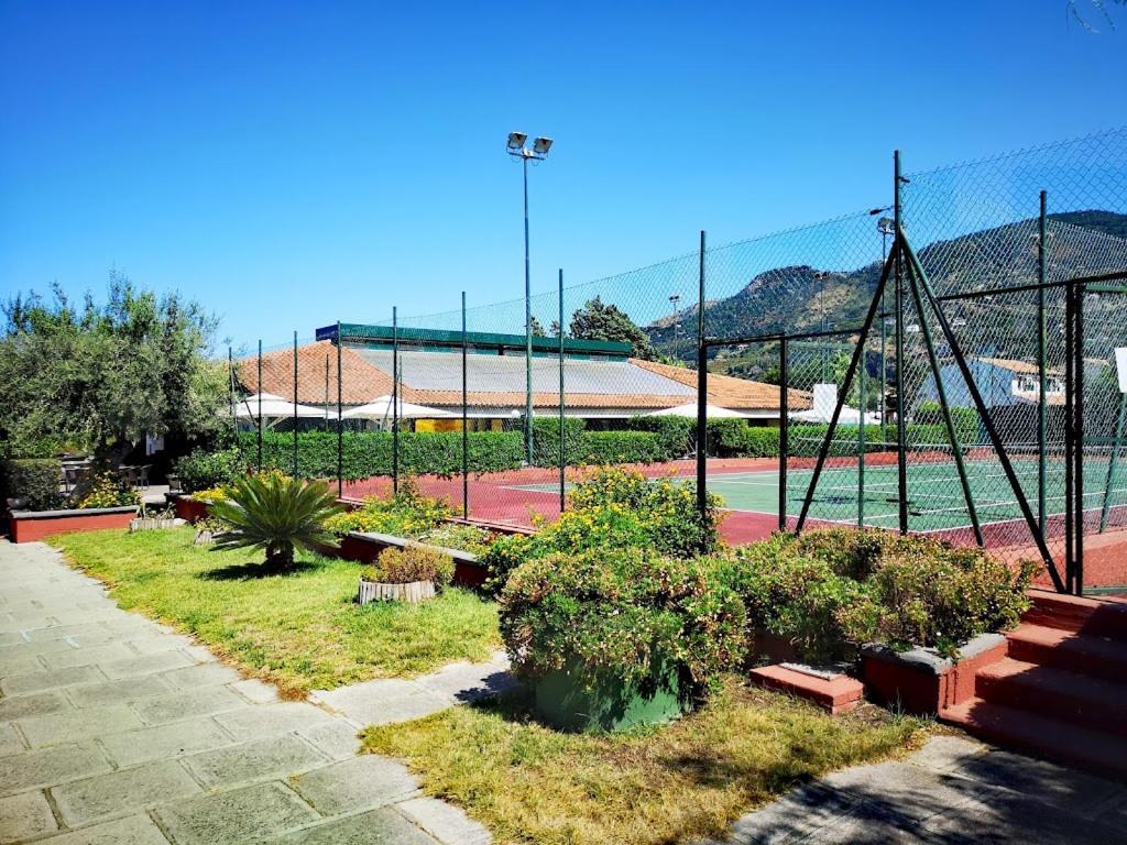Cefalu Resort - Sporting Club 外观 照片